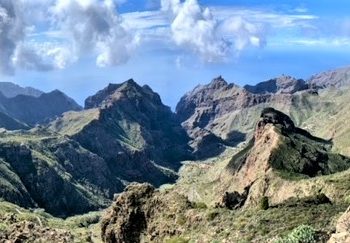 Barranco de Masca descenso, bajar el barranco de Masca.panoramica Gregorios trekking Gregorios Wandern