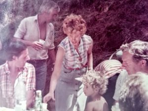 Gregorios wanderfamily años 80,s caminando en Tenerife